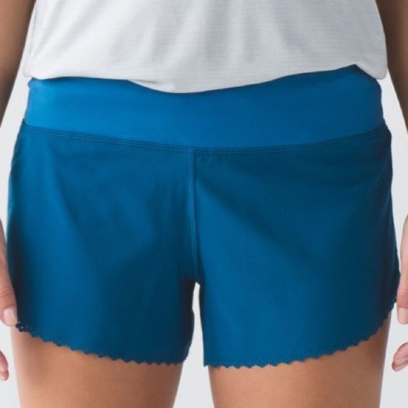 Lululemon Fast As Light Short Jet Set Blue - Picture 2 of 16